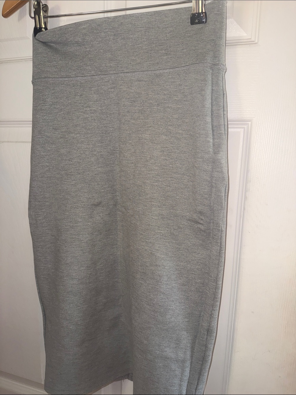 Slim-Fit Gray Stretch Pencil Skirt - Women’s